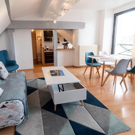 Appartement Rien Que Pour Vous Proche Centre Ville ลาวาล ภายนอก รูปภาพ